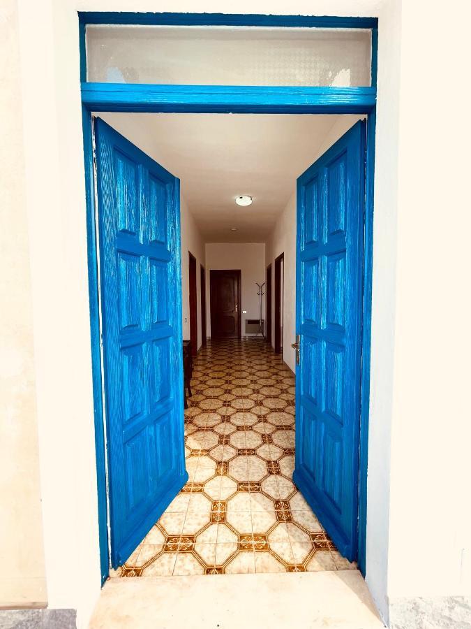 Sa Domu Zara - Ampia Casa Con Terrazzo Villa Pula Eksteriør billede